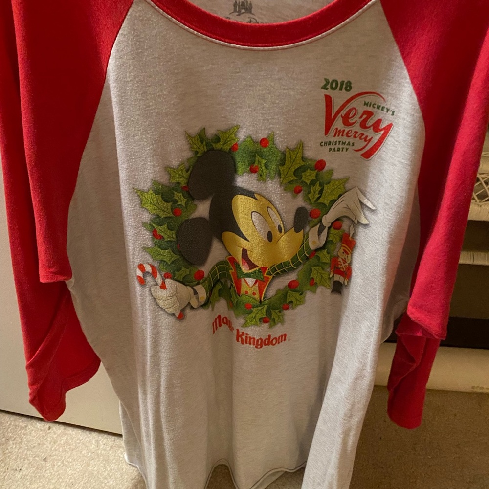 Disney 2018 Mickeys Very Merry Christmas Party Shirt